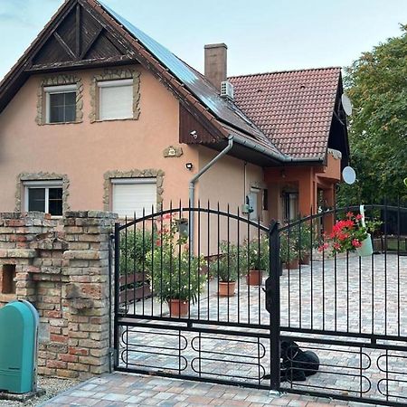 Bonita Apartman Balatonberény Exterior foto